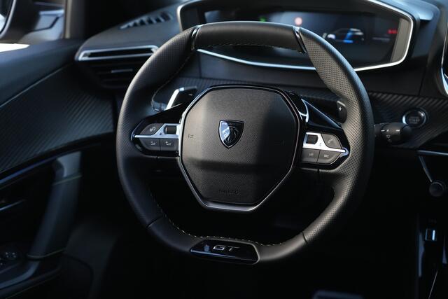 Peugeot 2008 1.2 Hybrid 145 GT 145pk AppleCarPlay/3D-Cockpit/360Camera