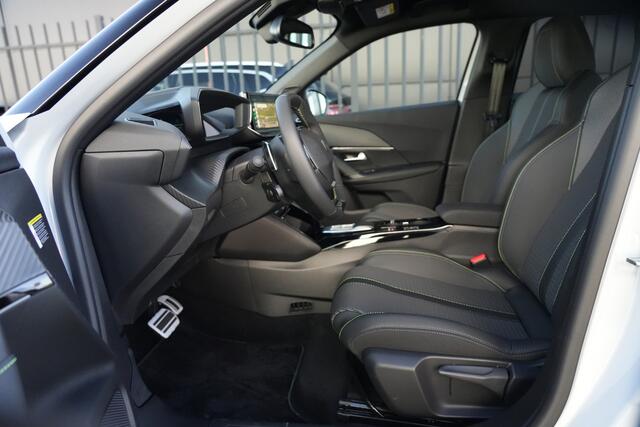 Peugeot 2008 1.2 Hybrid 145 GT 145pk AppleCarPlay/3D-Cockpit/360Camera