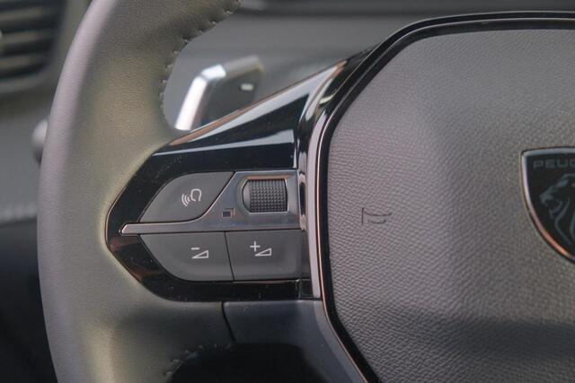 Peugeot 2008 1.2 Hybrid 145pk e-DCS6 Allure | Navi | App Connect | Adaptive Cruise | Camera | Blind Spot | PDC