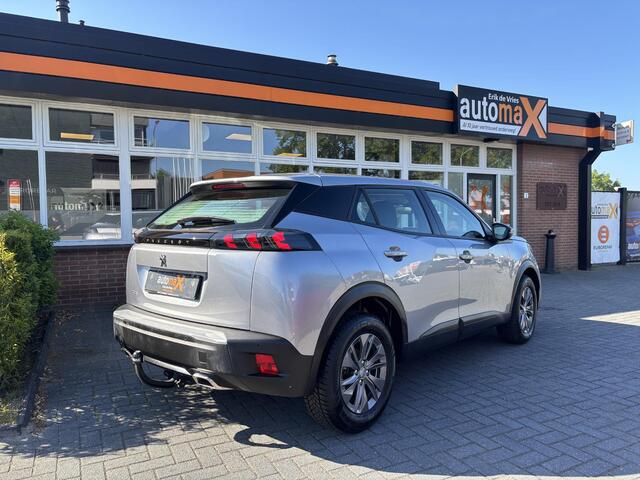 Peugeot 2008 PureTech 100 Allure |Navigatie|CarPlay|