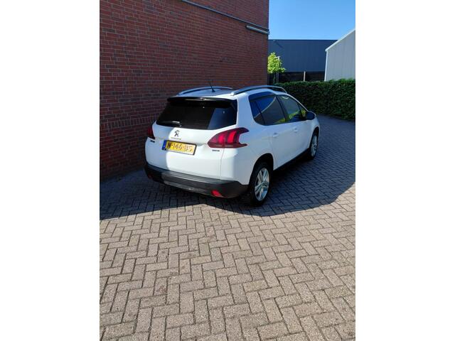 Peugeot 2008 1.2 PureTech Active