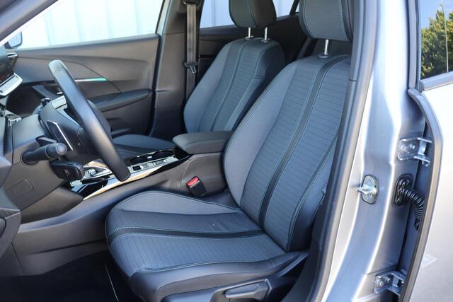 Peugeot 2008 1.2 PureTech Allure Pack