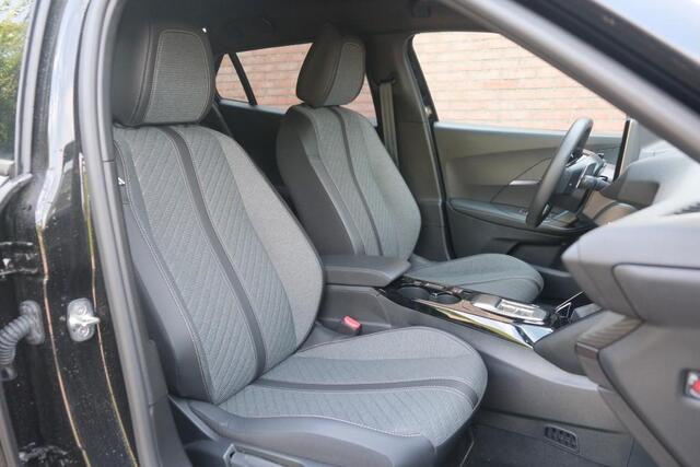 Peugeot 2008 1.2 Hybrid 145pk e-DCS6 Allure | Navi | App Connect | Climate | Cruise | Keyless | PDC