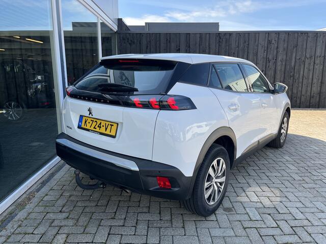 Peugeot 2008 1.2 PureTech Blue Lease Active / Trekhaak / Carplay / Cruise