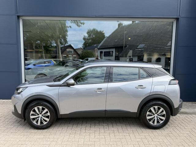 Peugeot 2008 1.2 Turbo 100 PK Active | Lage KM Stand: 24900 | Trekhaak 1250 KG | Navigatie | DAB Radio | Climate Control | Cruise control | Airco | LED Verlichting | Elektrisch Pakket | Parkeersensoren | Apple Carplay | Hoge Zitpositie |