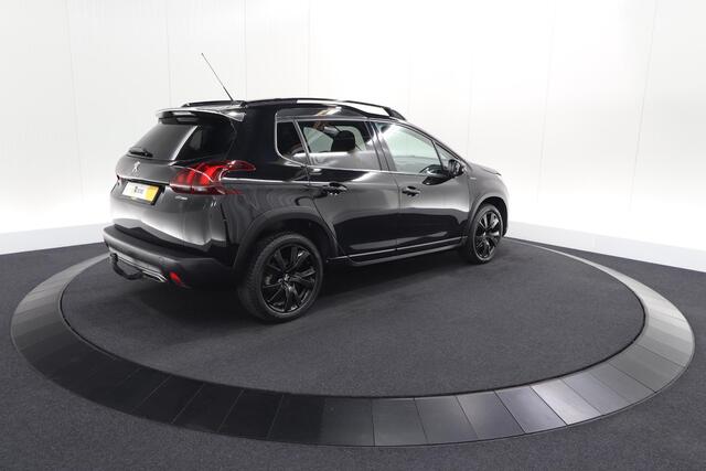 Peugeot 2008 PureTech 110 EAT6 GT Line | Trekhaak | Camera | Panoramadak | Allseason Banden