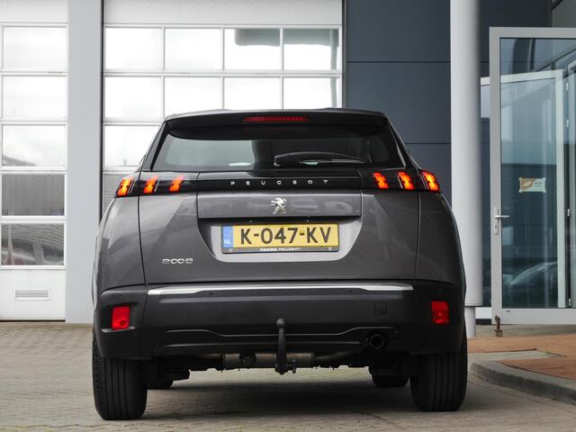 Peugeot 2008 1.2 PureTech Active | Lage km.stand | Navigatiesysteem | Android auto/Apple carplay | Airco | Trekhaak | Parkeersensoren achter