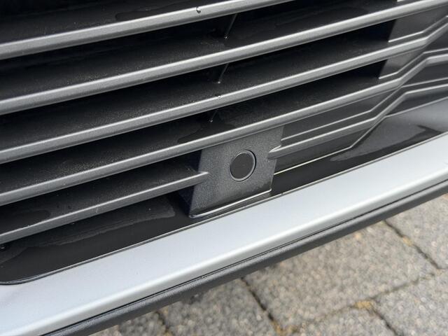 Peugeot 2008 Allure 1.2 PureTech 100PK Navigatie, Parkeersensoren, Keyless, Apple Carplay, Android Auto