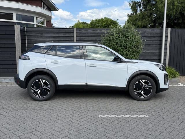 Peugeot 2008 Allure 1.2 PureTech 100PK Navigatie, Parkeersensoren, Keyless, Apple Carplay, Android Auto