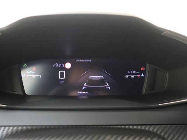 Peugeot 2008 1.2 PureTech 100 Allure | Keyless Start | Full Map Navi | Parkeerhulp Voor en Achter |