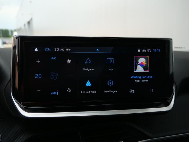 Peugeot 2008 1.2 Hybrid 145 Pk Allure Automaat Navi / DAB / Apple Carplay / Camera