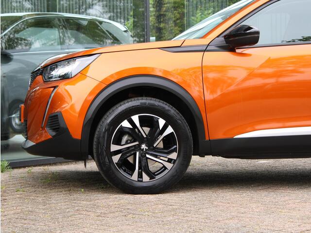Peugeot 2008 1.2 PureTech 130 Allure Automaat | Navi / Camera / Climate