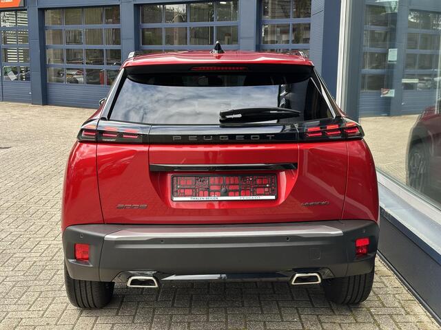Peugeot 2008 1.2 Hybrid 145 PK Allure | Automaat Hybride | BOUWJAAR 2026 DEMO MET ¤6.000 VOORDEEL | 360 Graden Camera | Dode Hoek Detectie | Parkeersensoren V+A | Hoge Zitpositie | Climate Control | Stoelverwarming | Navigatie via Telefoon | Dakrails | Cruise Control 