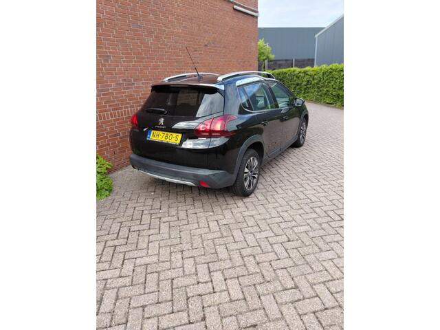 Peugeot 2008 1.2 PureTech Allure