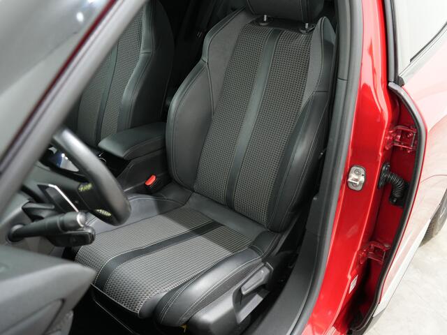 Peugeot 2008 1.2 TURBO 130PK GT EAT8 | Pack Drive Assist Plus | Trekhaak afn. | Navigatie