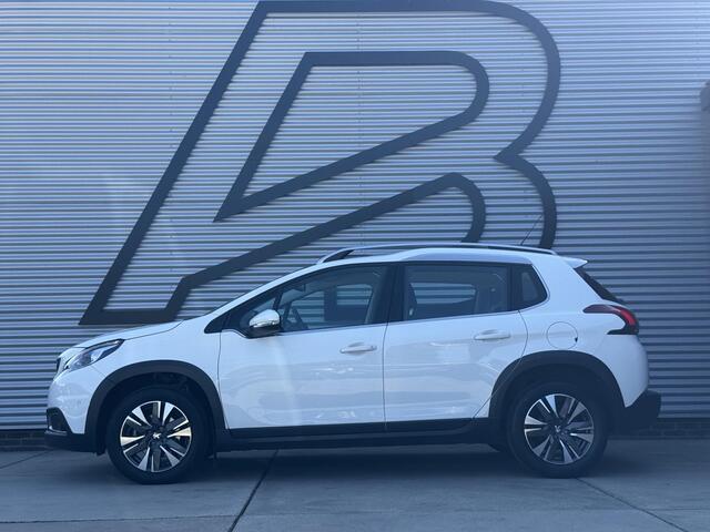 Peugeot 2008 1.2 PureTech Allure 1e Eigenaar|Pano|Camera|Trekhaak|Cruise|Carplay|PDC V+A|Clima|Navi|N.A.P|APK tot 11-2026