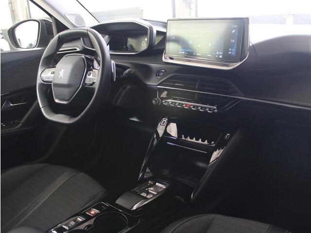 Peugeot 2008 1.2 PT Allure Pack | Camera/Trekhaak/Navi/Voorruitverwarming