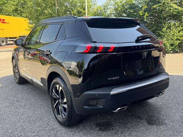 Peugeot 2008 1.2 PureTech GT 155PK!!! // NAVI // CAMERA // CRUISE // LED KOPLAMPEN // DAB RADIO // APPLE CARPLAY - ANDROID AUTO // VIRTUAL COCKPIT //