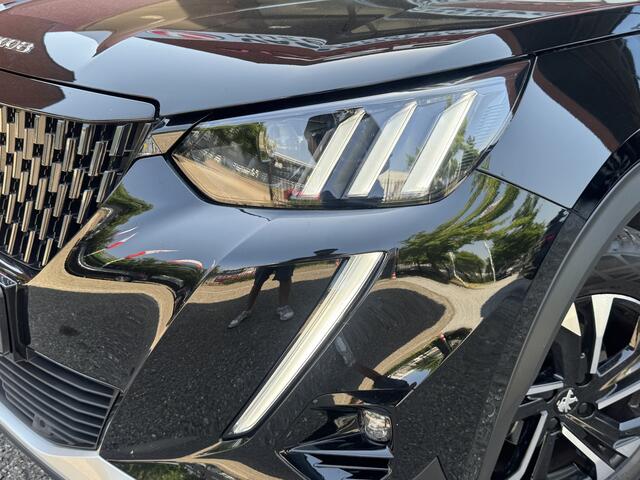 Peugeot 2008 1.2 PureTech GT 155PK!!! // NAVI // CAMERA // CRUISE // LED KOPLAMPEN // DAB RADIO // APPLE CARPLAY - ANDROID AUTO // VIRTUAL COCKPIT //