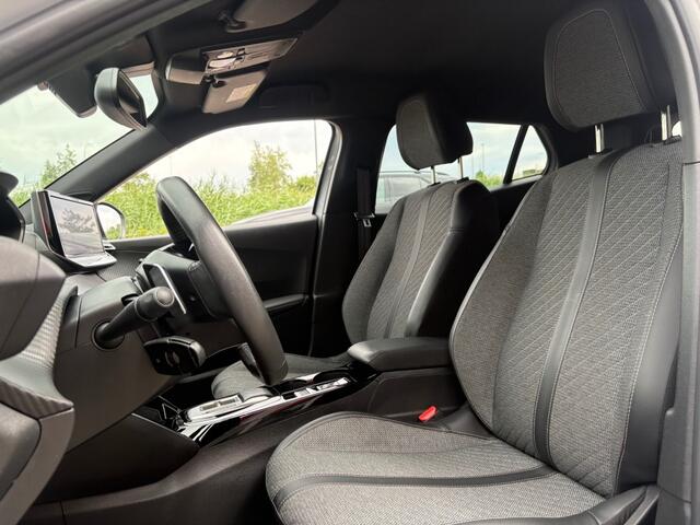 Peugeot 2008 1.2 PURETECH AUT. 130PK LED NAVI CAMERA CARPLAY AIRCO