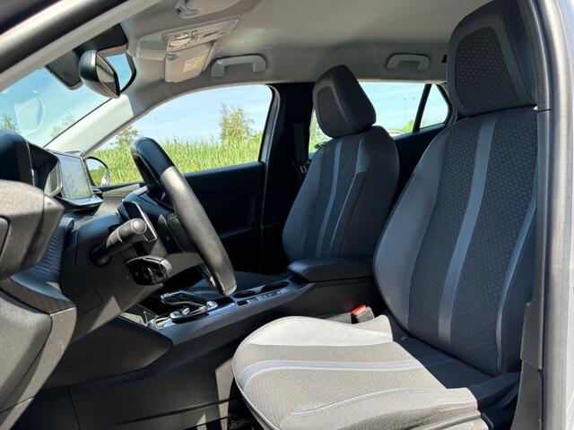 Peugeot 2008 1.2 PURETECH 130PK AUT. ALLURE NAVI CAMERA CARPLAY AIRCO LMV PDC