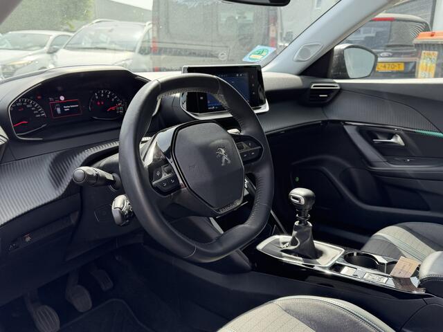 Peugeot 2008 BWJ 2021 2021 1.2 PureTech 131 PK Allure LED | KEYLESS | CRUISE | NAVI | PDC