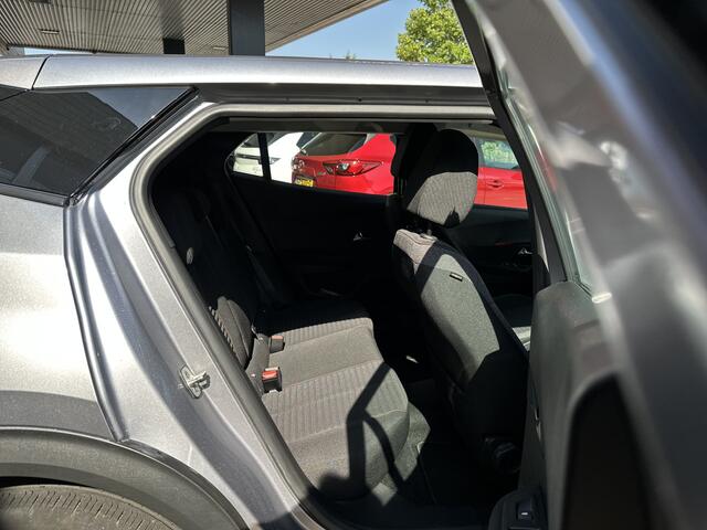 Peugeot 2008 1.2 Turbo 101PK Active Navigatie/Tel/Parkeerhulp.