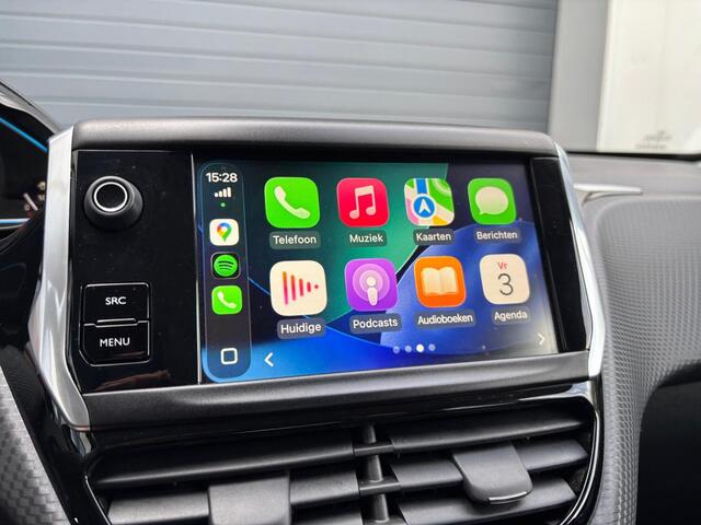 Peugeot 2008 1.2 PureTech Allure ? Navi ? CarPlay ? Camera
