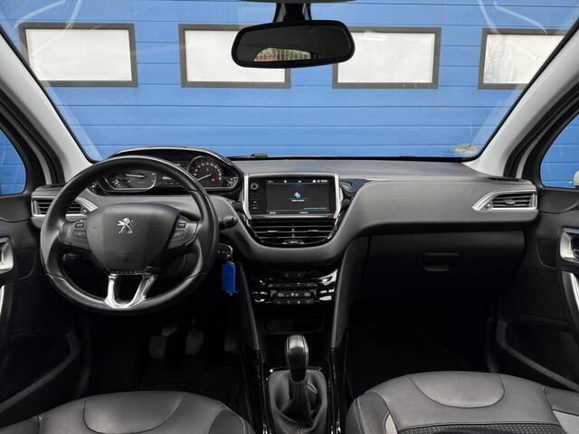 Peugeot 2008 1.2 PureTech Allure | Pano | Distributie VV |
