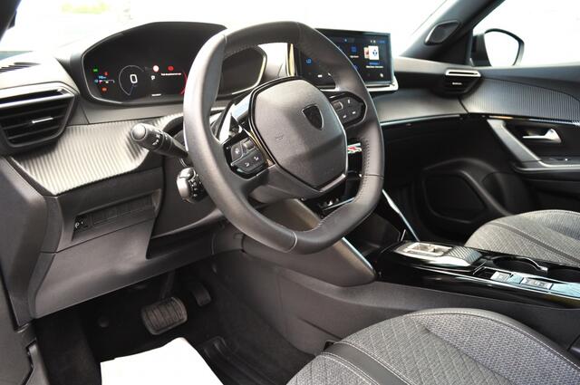 Peugeot 2008 1.2 Hyb 145 Allure pdc v+a carplay crc