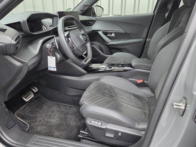Peugeot 2008 1.2 automaat PureTech 130 GT uitvoering 1e eigenaar !!!
