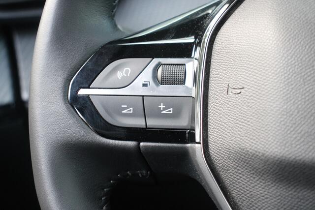 Peugeot 2008 1.2 PureTech 100 Allure