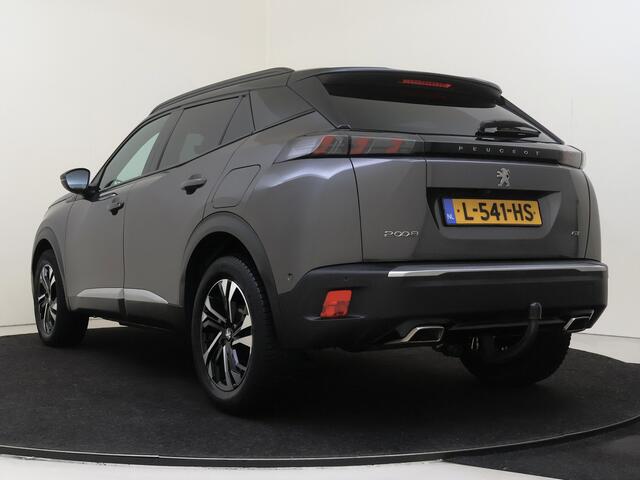Peugeot 2008 1.2 PureTech GT Stoere uitvoering! FOCAL HiFi en TREKHAAK afneembare kogel !