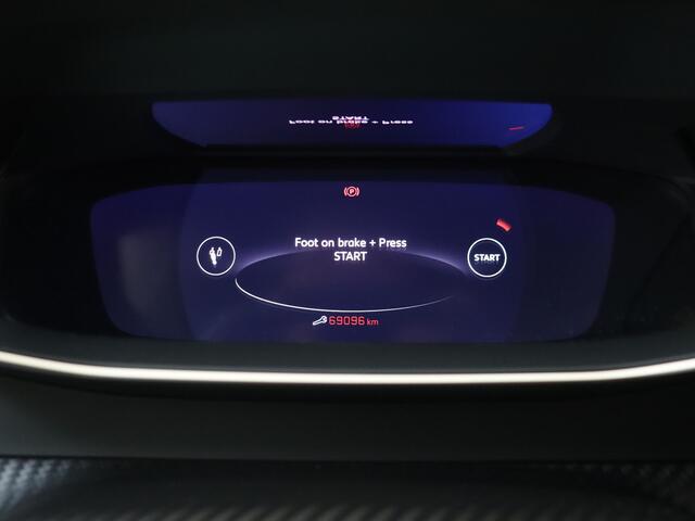 Peugeot 2008 1.2 PureTech GT Stoere uitvoering! FOCAL HiFi en TREKHAAK afneembare kogel !