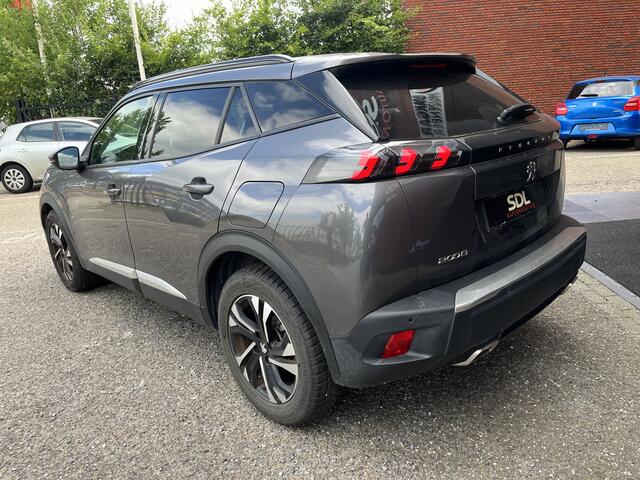 Peugeot 2008 1.2 PureTech Allure // LED // HALF LEDER // 3D COCKPIT // CAMERA+SENSOREN // NAVI+CARPLAY //