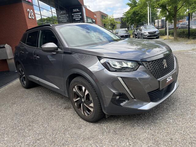 Peugeot 2008 1.2 PureTech Allure // LED // HALF LEDER // 3D COCKPIT // CAMERA+SENSOREN // NAVI+CARPLAY //