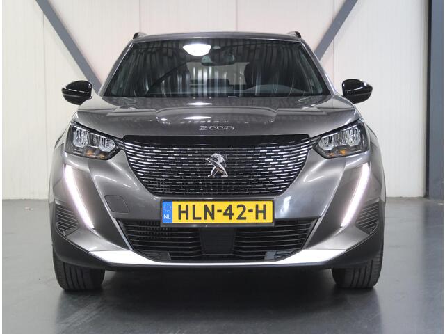 Peugeot 2008 1.2 130PK Allure Pack | AppleCarPlay/AndroidAuto | AUTOMAAT | Climate Control | Cruise Control | Keyless | FULL LED | Navigatie | LMV | Parkeersensoren | Privacy Glass | Isofix |