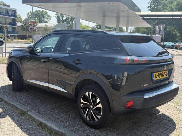 Peugeot 2008 1.2 PureTech Allure ALL-INRIJKLAARPRIJS/Navi/Camera/Donker getint glas/Apple Carplay