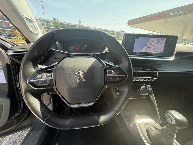 Peugeot 2008 1.2 PureTech Allure ALL-INRIJKLAARPRIJS/Navi/Camera/Donker getint glas/Apple Carplay