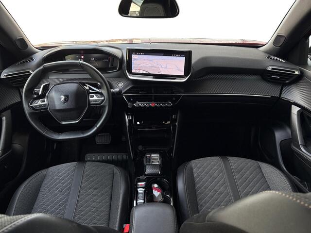 Peugeot 2008 Allure Pack 1.2 Hybrid 145pk e-DCS6 | STOELVERW. | ADAPTIVE CRUISE | KEYLESS ENTRY | 360° CAMERA | DODEHOEKBEW. | NAVI | LEDER/STOF |