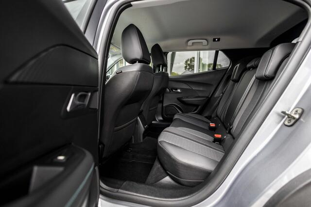 Peugeot 2008 1.2 PureTech Allure Pack | Camera | Trekhaak | LED