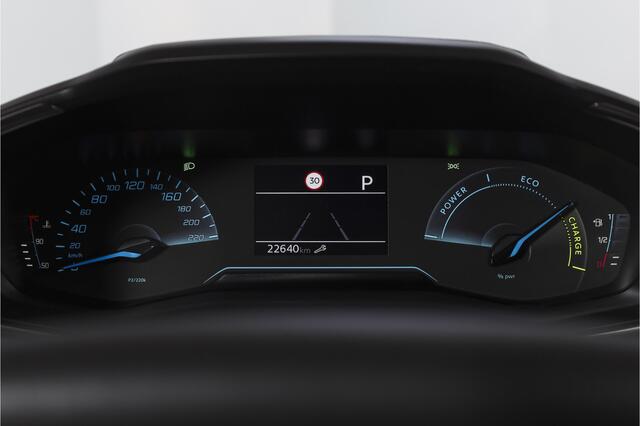 Peugeot 2008 1.2 Hybrid 136 Style | Cruise | PDC | App. Connect | ECC | LM 18" | 2418