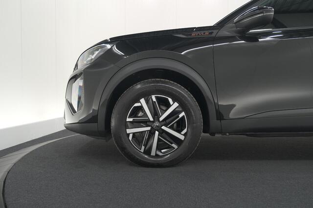 Peugeot 2008 1.2 Hybrid 136 Style | Apple Carplay | Parkeersensoren | Climate Control