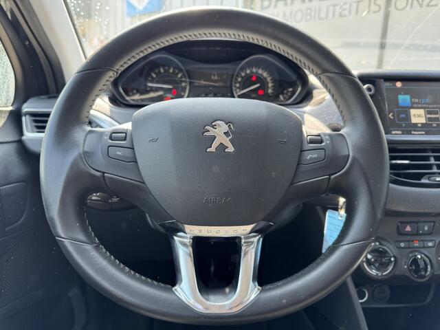 Peugeot 2008 1.2 PureTech Signature | Navi | Nieuwe distributieriem