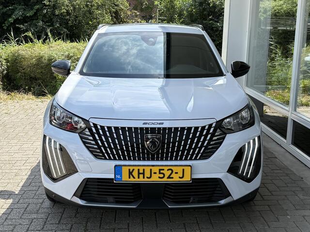 Peugeot 2008 1.2T 100pk Allure | Facelift model | Parkeersensoren voor + achter | Apple Carplay/Android Auto | Climate Control | Lichtmetalen velgen