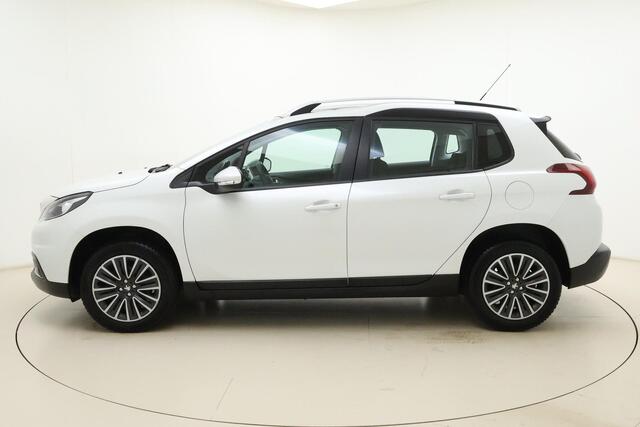 Peugeot 2008 1.2 PureTech Blue Lion | Trekhaak | Cruise control | Panoramadak |Navigatie | Airco | Parkeersensoren | Apple carplay/Android auto | Lederen stuurwiel |