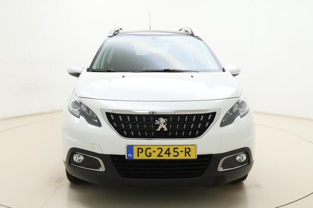 Peugeot 2008 1.2 PureTech Blue Lion | Trekhaak | Cruise control | Panoramadak |Navigatie | Airco | Parkeersensoren | Apple carplay/Android auto | Lederen stuurwiel |