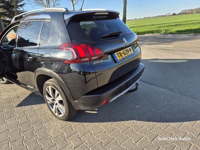 Peugeot 2008 1.2 PureTech Blue Lease Allure