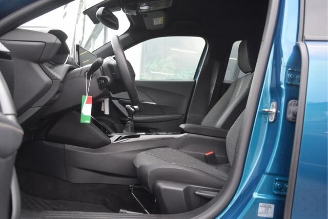Peugeot 2008 1.2 PureTech 100 Allure Carplay | LED | Clima | PDC V+A | LMV | DAB | Bluetooth