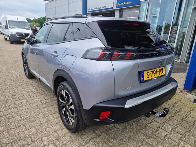 Peugeot 2008 1.2 PureTech Allure Pack Luxe uitvoering | 1e Eigenaar | Hoge instap | Trekhaak | Navigatie | Cruisecontrole | Led dagrijverlichting
